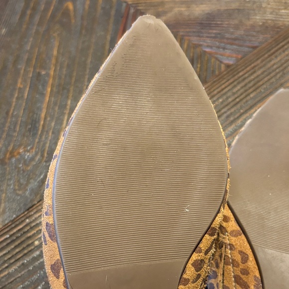 Able Women's Brown Leopard Mules - Picture 8 of 13